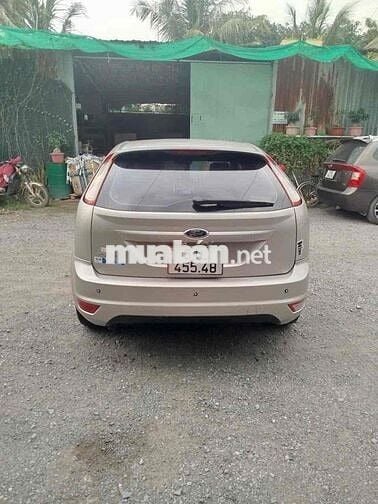 Ford Focus 2012 1.8 AT - 120000 km