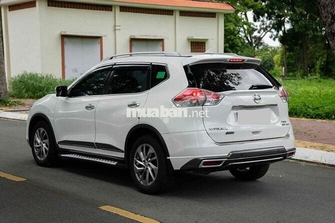 7 chỗ SUV Nissan X trail 2018 2.5 SV 4WD Premium