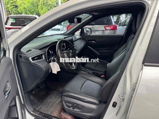 Toyota Corolla Cross 2022 1.8V 20.000 km Xe Hãng