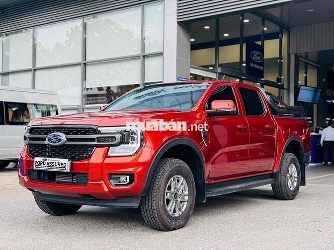 Ford Ranger 2025 XLS 2.0L 4x2 AT lướt 5.000km