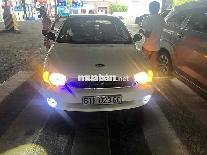 Kia Spectra 2003 1.6 MT - 99999 km