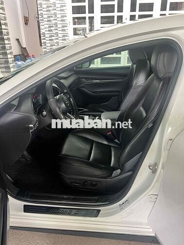 Mazda 3 2020 - 68017 km