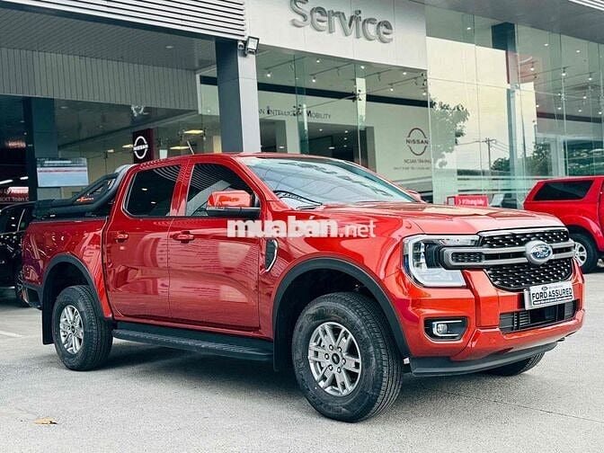 Ford Ranger 2025 XLS 2.0L 4x2 AT lướt 5.000km