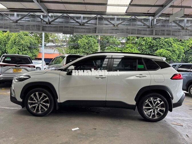 Toyota Corolla Cross 2022 1.8V 20.000 km Xe Hãng