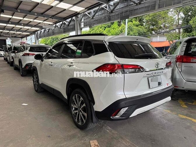 Toyota Corolla Cross 2022 1.8V 20.000 km Xe Hãng