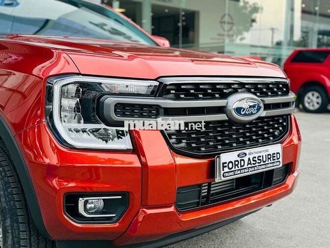 Ford Ranger 2025 XLS 2.0L 4x2 AT lướt 5.000km