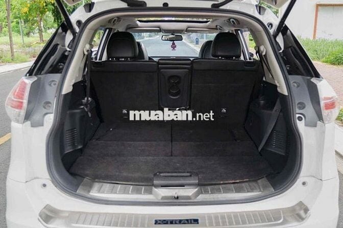7 chỗ SUV Nissan X trail 2018 2.5 SV 4WD Premium