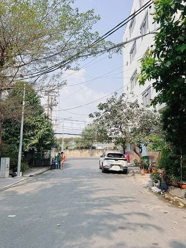 Mặt tiền hẻm 8m quận 4, 4x20m, 4 tầng, giá 14.9 tỷ