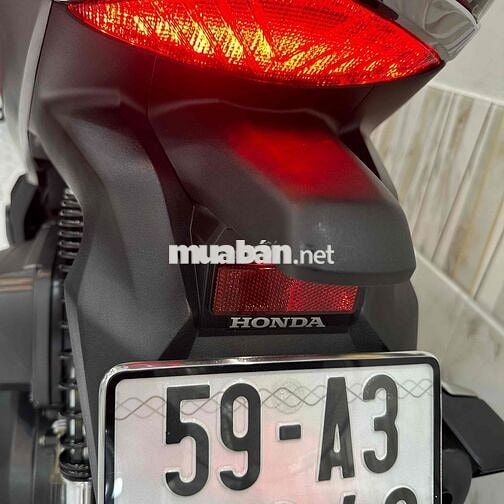 Chính Chủ bán SH 350i 2022 màu bạc nhám máy Thái
