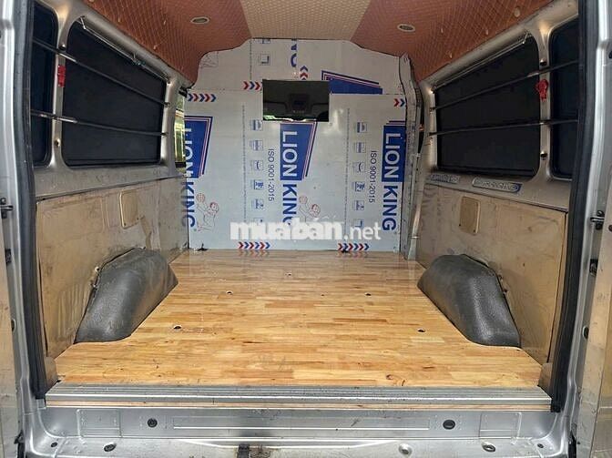 🚗 Transit van 6 chỗ