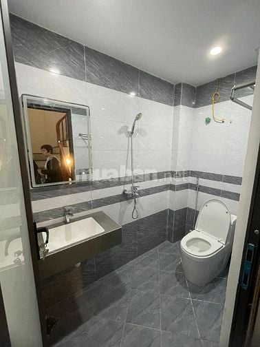 Nhà phân lô, Trương Định, 3 bước ra phố, NGÕ Ô TÔ thông, chỉ 11,5 tỷ