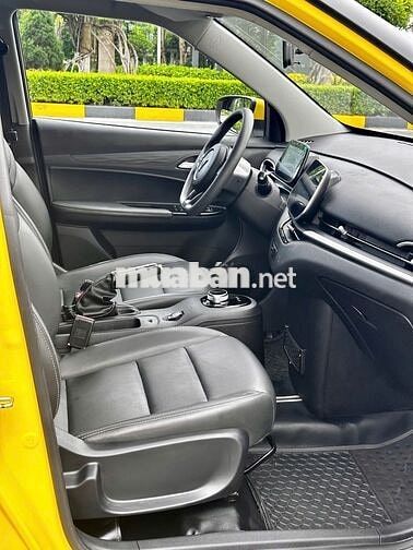 VinFast VF5 Plus 2024