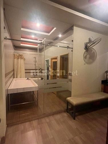 Cần Bán nhà MT Tạ Quang Bửu F5Q8 dt: 4m x 20m, 3 lầu 1St