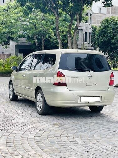 Nissan Livina 2010 - 120000 km