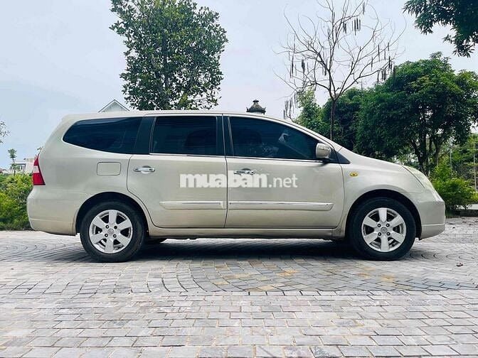 Nissan Livina 2010 - 120000 km
