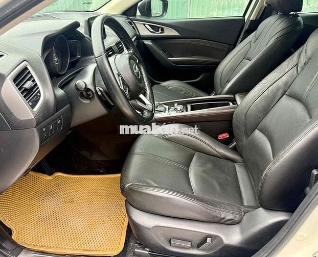 MAZDA 3 1.5Luxury 2019 Sedan Xe Đẹp Bao Test Hãng