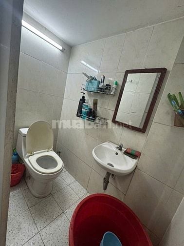 Bán nhà mặt tiền 400 đường Cộng Hòa, P.13, Q.Tân Bình, gần nhà ga T3