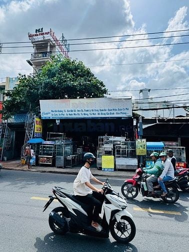 Bán nhà MTKD Bình Long, DT 6.55mx37.5m, trệt + lầu, giá 23 tỷ