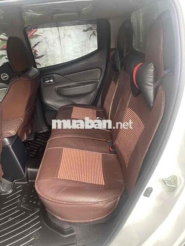 Mitsubishi Triton 2017 4x2 AT - Nhập Thái .