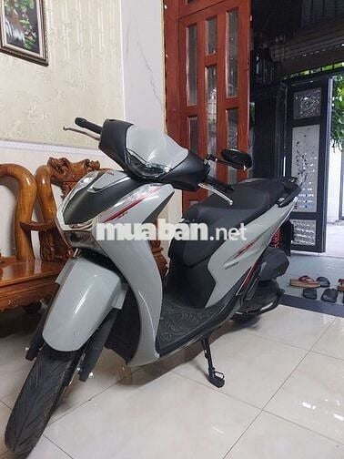 Cần bán nhanh SH160