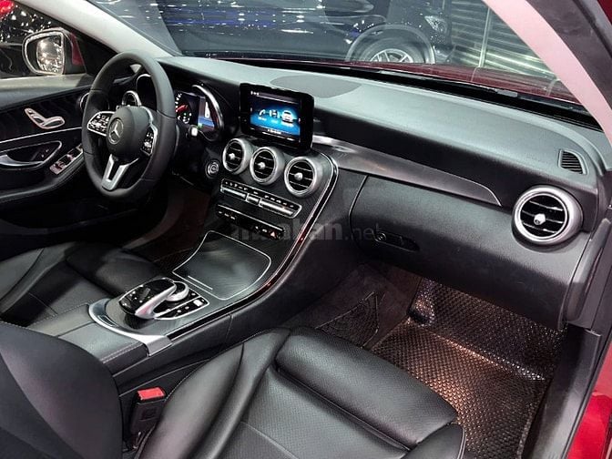 Mercedes-Benz C200 SX 2019 – Chuẩn xe đi phố sang trọng, lịch lãm, bền
