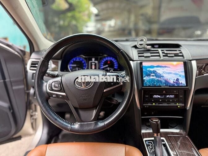 Camry 2018 2.5Q Ghế Da Bò - Giá Giảm