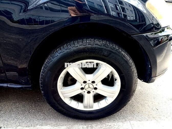 Bán rẻ Mercedes ML 350 ĐK 2010  Zin AZ độ full