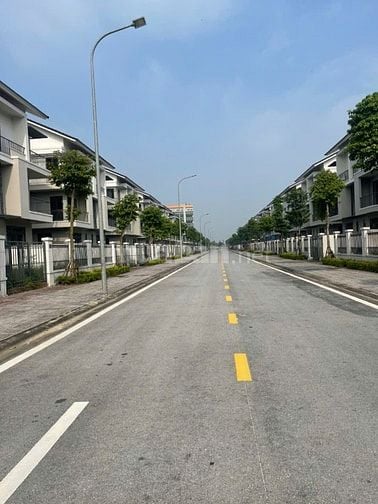 🌟DUY NHẤT  BIỆT THỰ SONG LẬP GÓC – 3 MẶT THOÁNG – VIEW CÔNG VIÊN – SỞ