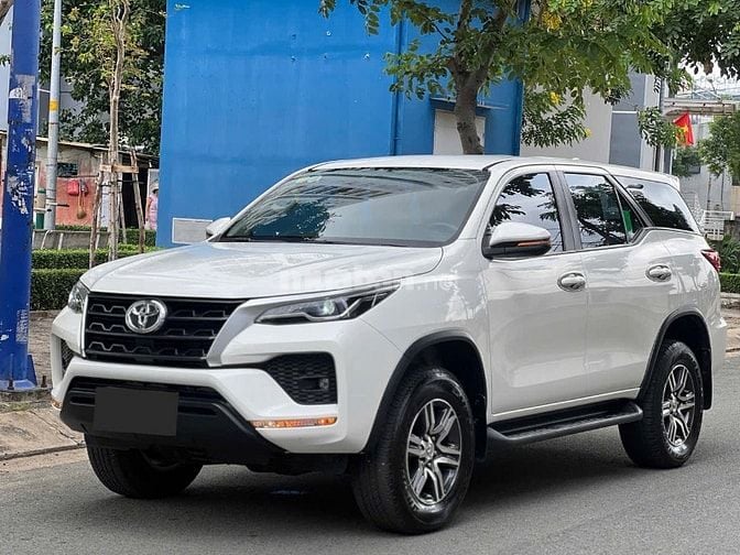 🚗 TOYOTA FORTUNER 2.4G ( MÁY DẦU, SỐ SÀN ) 🔥  - Sản xuất:  2021