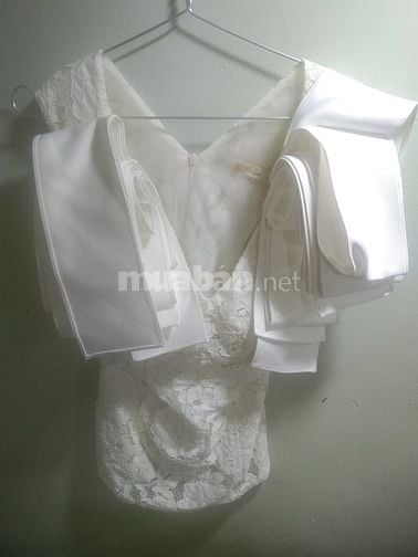 Pass đồ nữ. quần áo và váy chân váy
