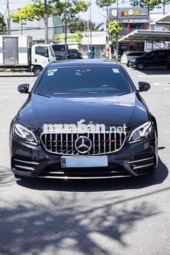 BÁN Mercedes Benz AMG E300 2017 - 10 vạn