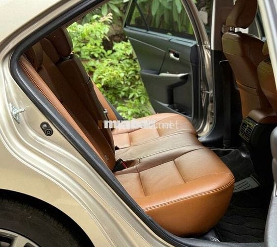 Camry 2018 2.5Q Ghế Da Bò - Giá Giảm