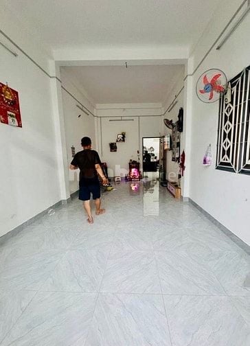 Đi nước ngoài bán gấp nhà Nguyễn Gia Trí, P25,Bình Thạnh. Chỉ 2,8tỷ. 