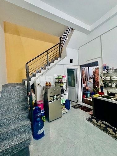 Đi nước ngoài bán gấp nhà Nguyễn Gia Trí, P25,Bình Thạnh. Chỉ 2,8tỷ. 