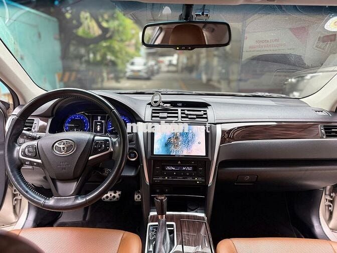 Camry 2018 2.5Q Ghế Da Bò - Giá Giảm