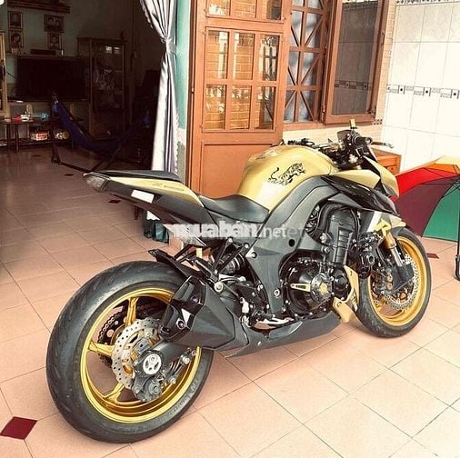 z1000
