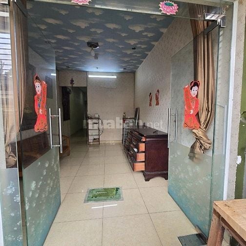 CHO THUÊ CHUNG CƯ Lầu 2 80m2 - 3PN 1WC 1 Bếp - TRUNG TÂM Q5 ,TPHCM