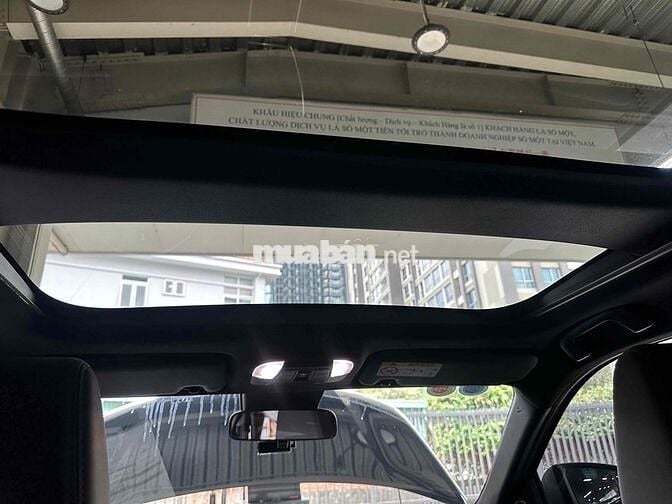 Toyota Yaris Cross 2023 HEV - 32000 km xe hydrid