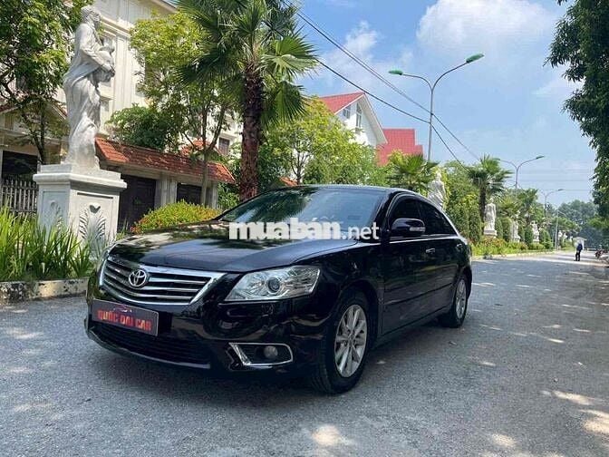 Toyota Camry 2011 - 14 km