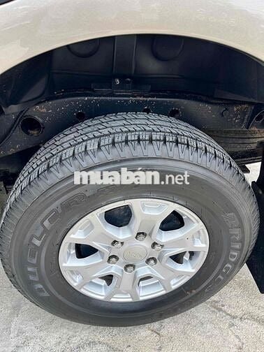 Ford Ranger 2016 XLS 2.2L 4x2 AT - 13000 km