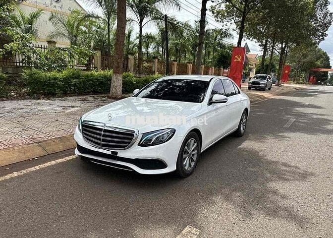 Mercedes Benz E Class 2019 E200 - 69000 km