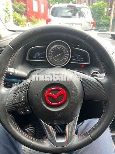 Mazda 3 2016 1.5 AT Sedan - 93333 km