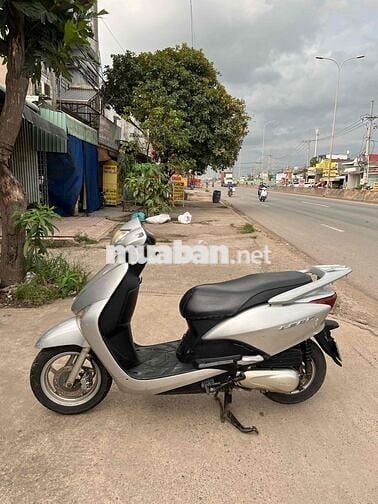 Cần bán xe Honda Lead Fi máy móc zin êm
