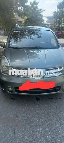 cần bán nissan Livina 7 chỗ máy 1.8 số tự động2011