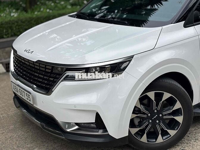 Carnival 2023 siêu lướt 18.000km như xe thùng