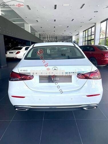 Mercedes Benz E class E180 2023
