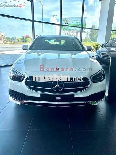 Mercedes Benz E class E180 2023