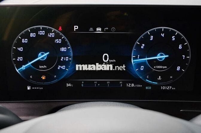 KIA SPORTAGE 2024 - 10,000km