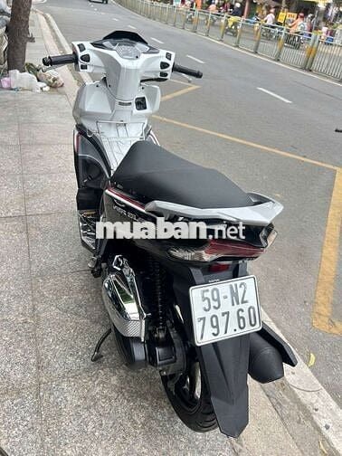 Honda air blade 2017 mới 90% Bstp chính chủ