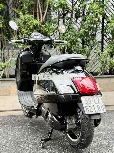 Vespa Super GTS iget ABS odo zin 7.000 km